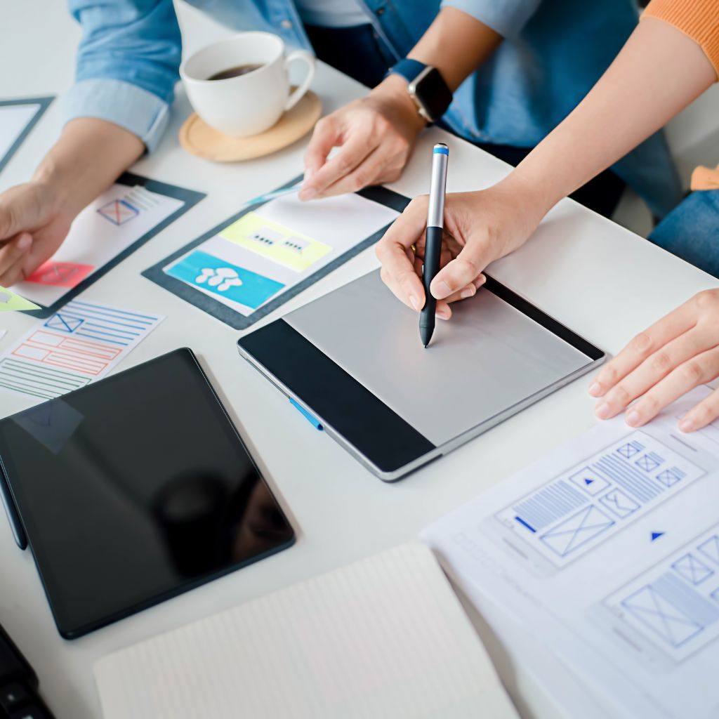 GIS App development mobile desktop devices